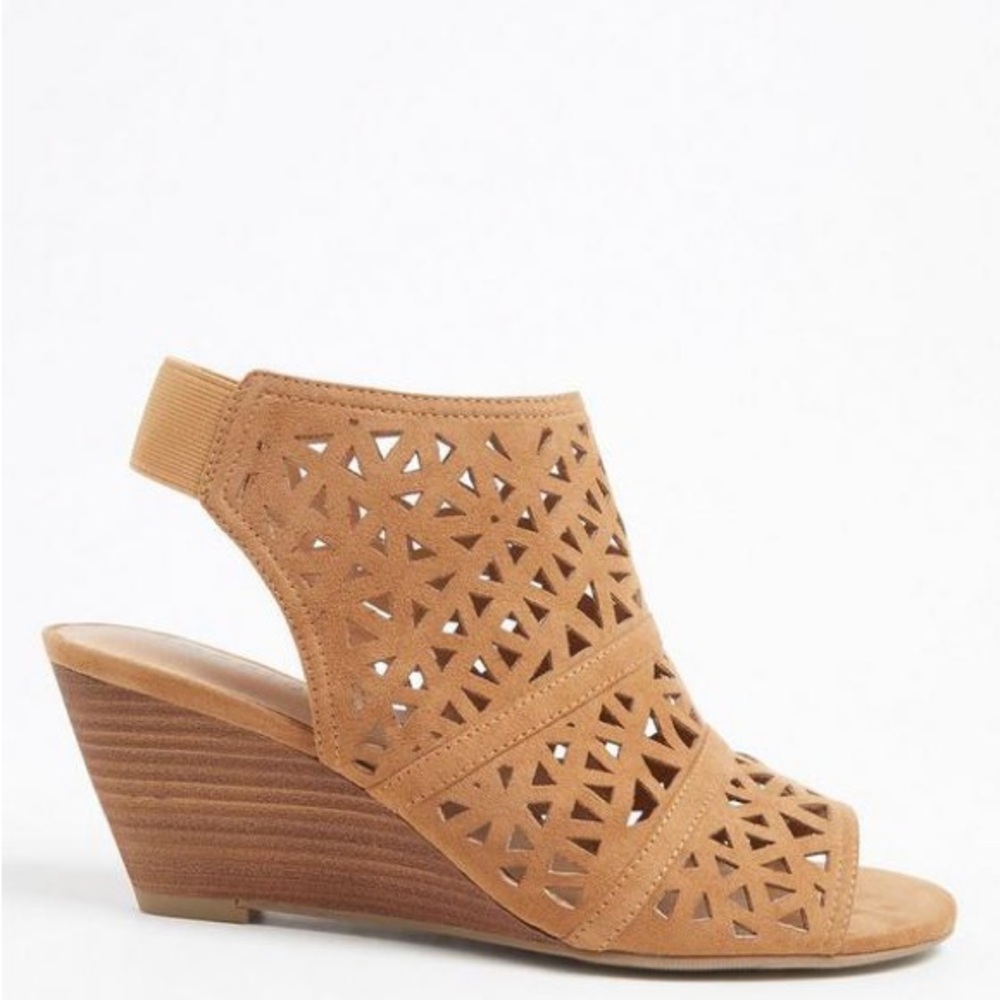 Torrid Tan Faux Suede Laser Cut Wedge Shootie size 7.5